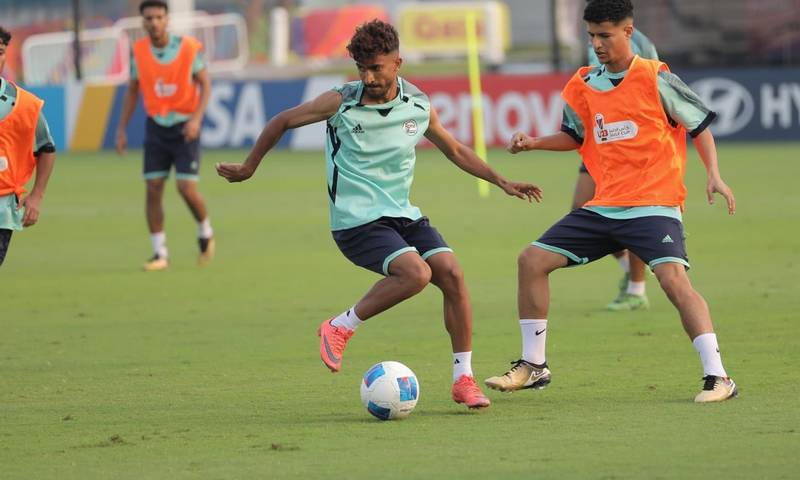“جيل الأحلام يبدأ المشوار”.. الأولمبي اليمني يفتتح بطولة كأس الخليج تحت 23 في قطر غداً