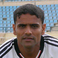 علي العمقي